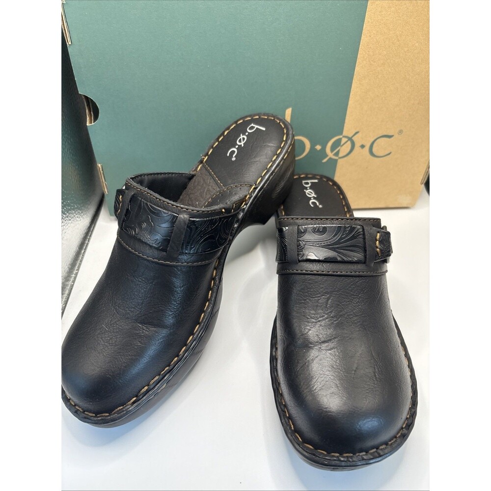 b.o.c. by Born Faux Leather Madeleine Black Tooled Clogs, Size 10M - NIB